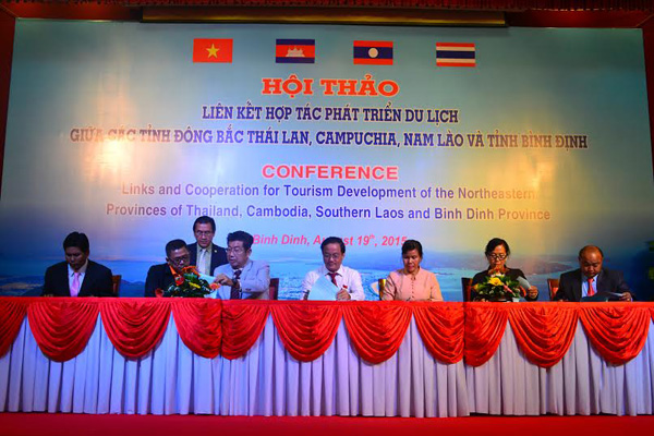 Liên[-]kết[-]phát[-]triển[-]du[-]lịch[-]Bình[-]Định[-]và[-]các[-]tỉnh[-]Đông[-]Bắc[-]Thái[-]Lan,[-]Campuchia,[-]Nam[-]Lào